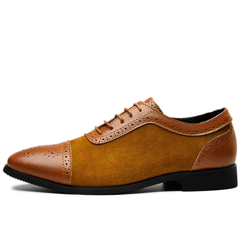 Carved Leather Upper Casual Shoes for Gentlemen